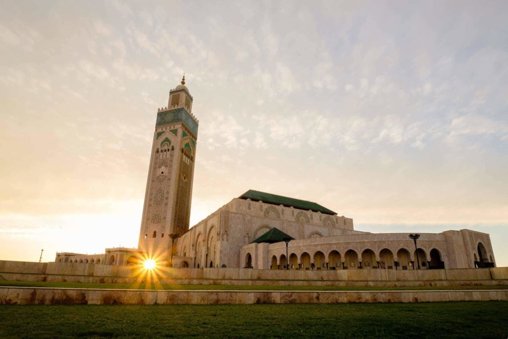 Morocco_Casablanca_Hassan II Mosque_at sunset sunburst